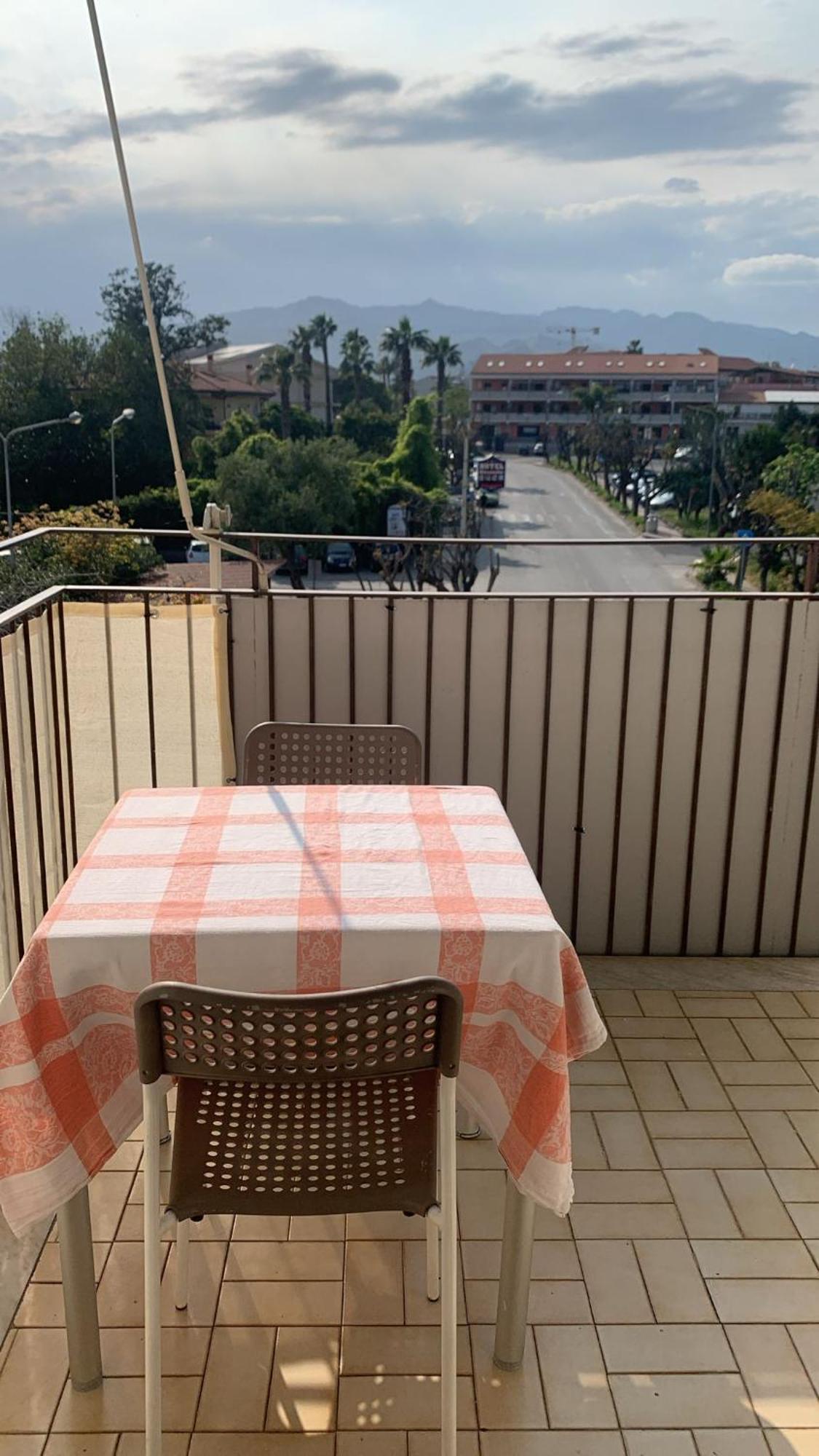 Home Zeus Giardini Naxos Exterior photo